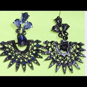 Fashion earrings